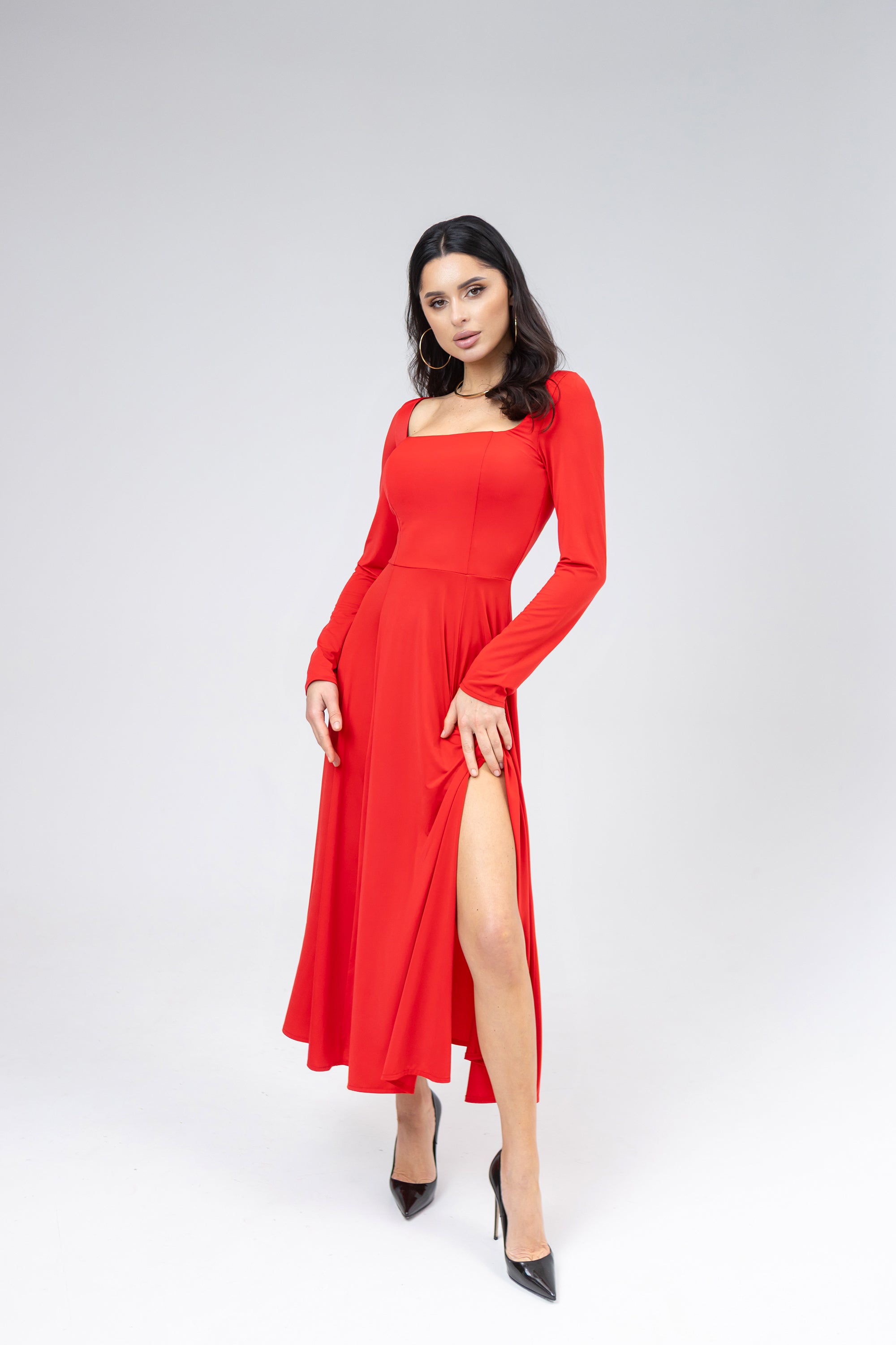 Ginevra Red Square-Neck Puff-Sleeve High-Slit Midi Dress