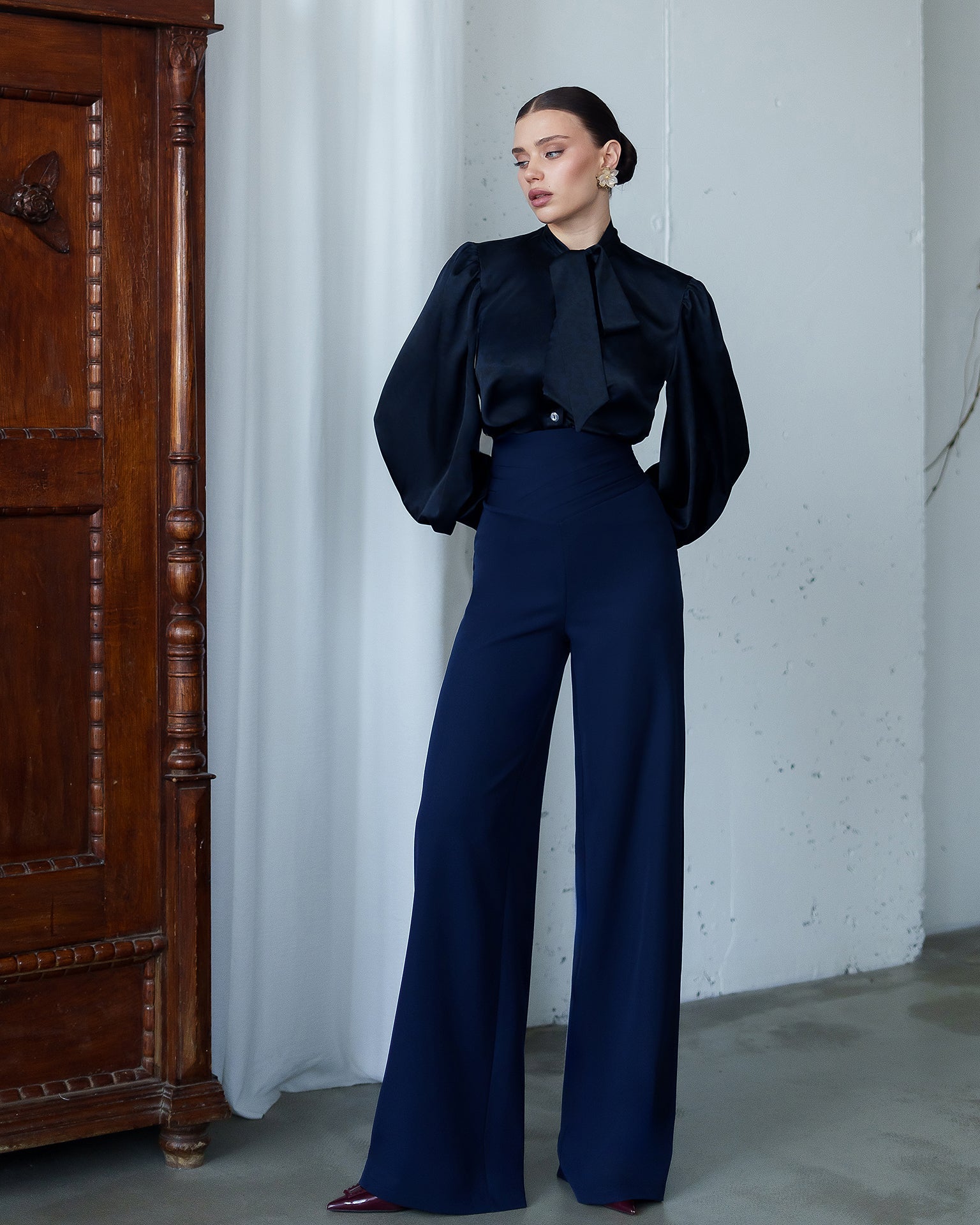 Francesca Navy Draped Waist Wide-Leg Pants