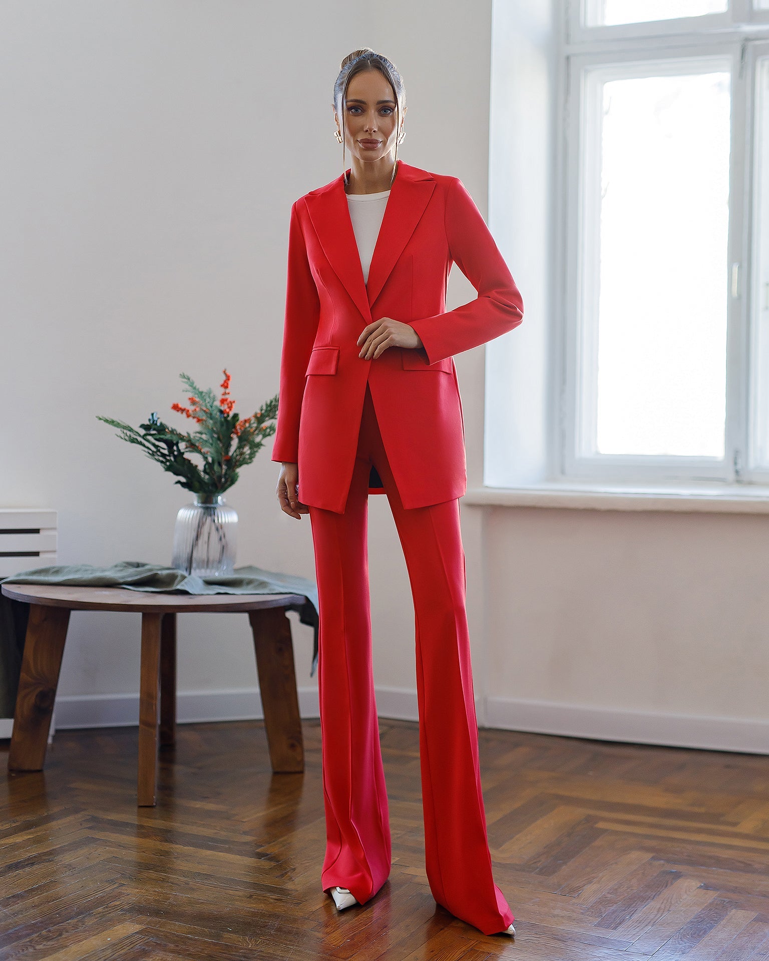 Aurora Red Crepe Single-Breasted Two-Piece Suit