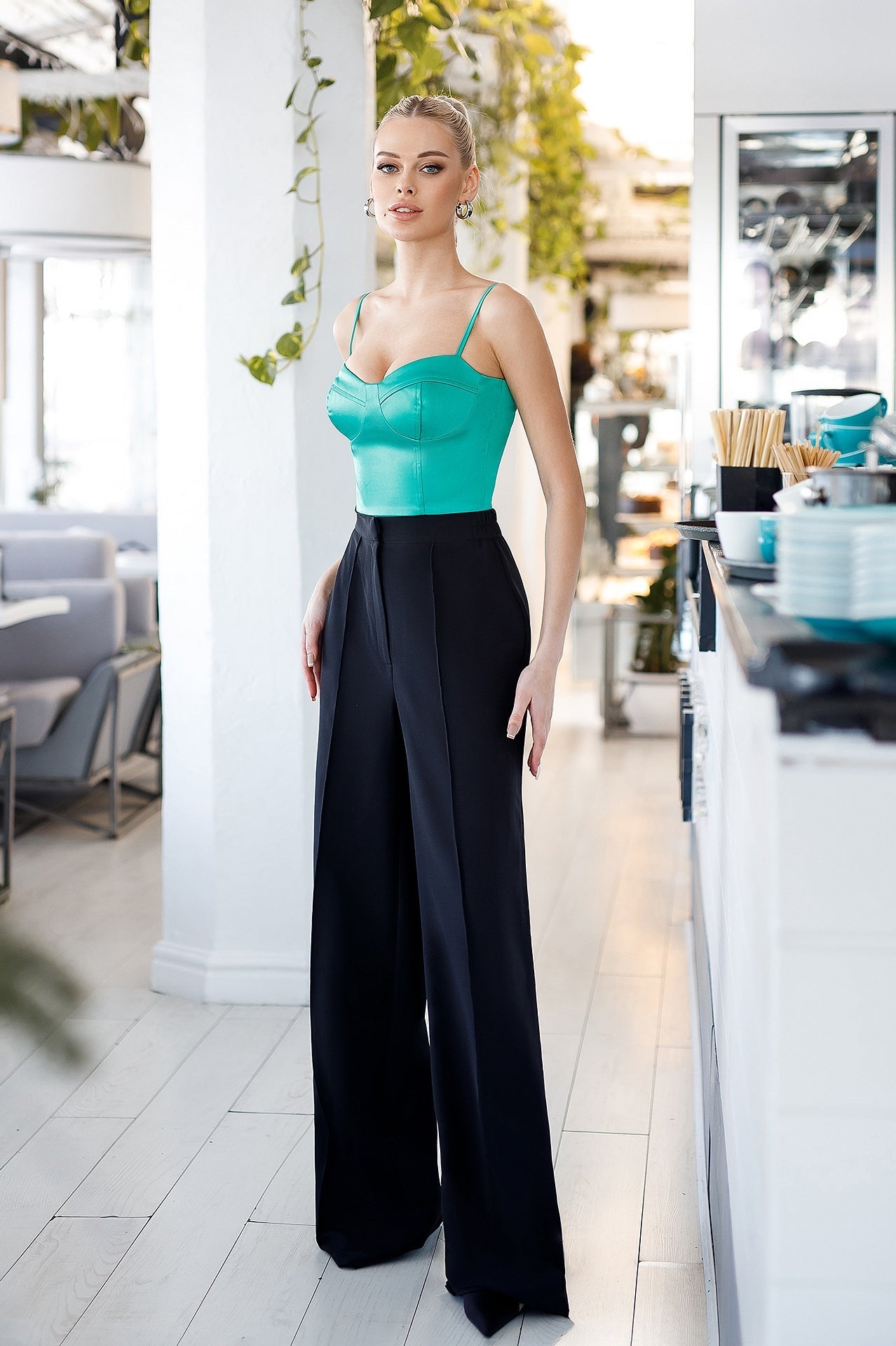 Beatrice Black High-Waisted Wide-Leg Crepe Pants