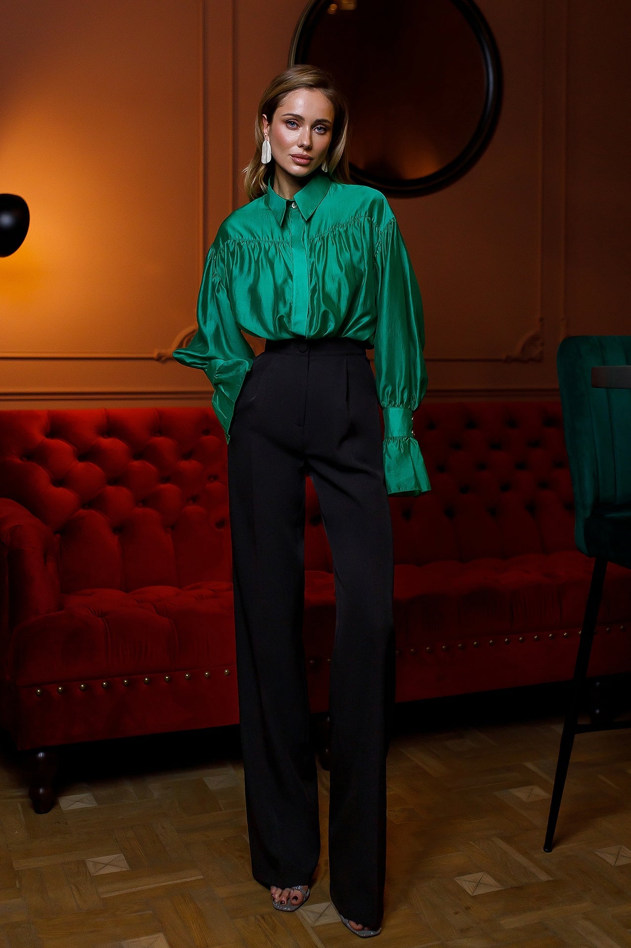 Beatrice Black High-Waist Flared Pants