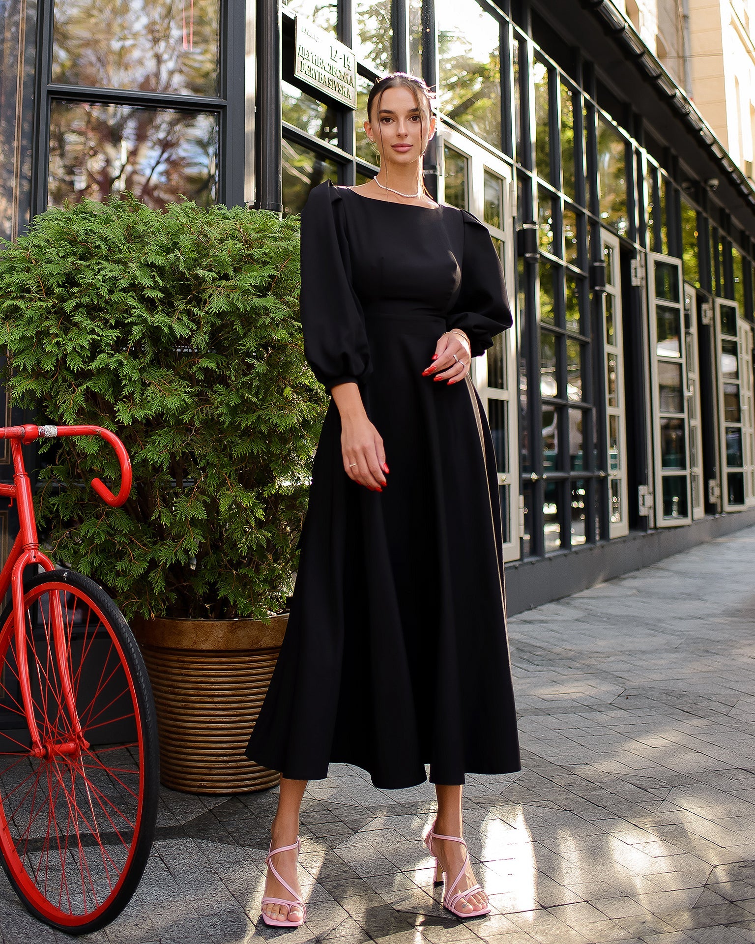 Beatrice Black Backless Puff Sleeve Midi Dress II