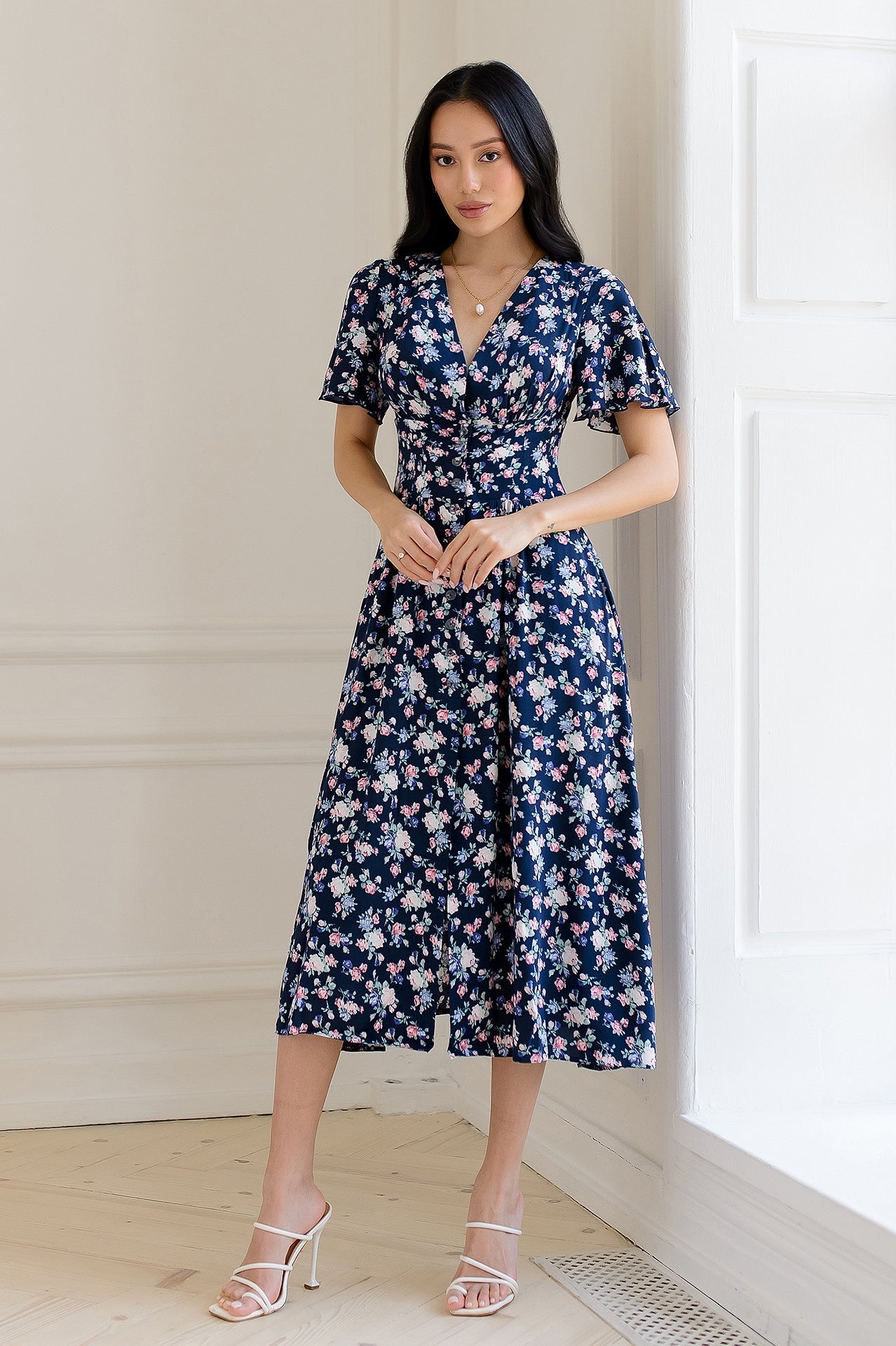 Chiara Blue Floral Print Short Sleeve Midi Dress