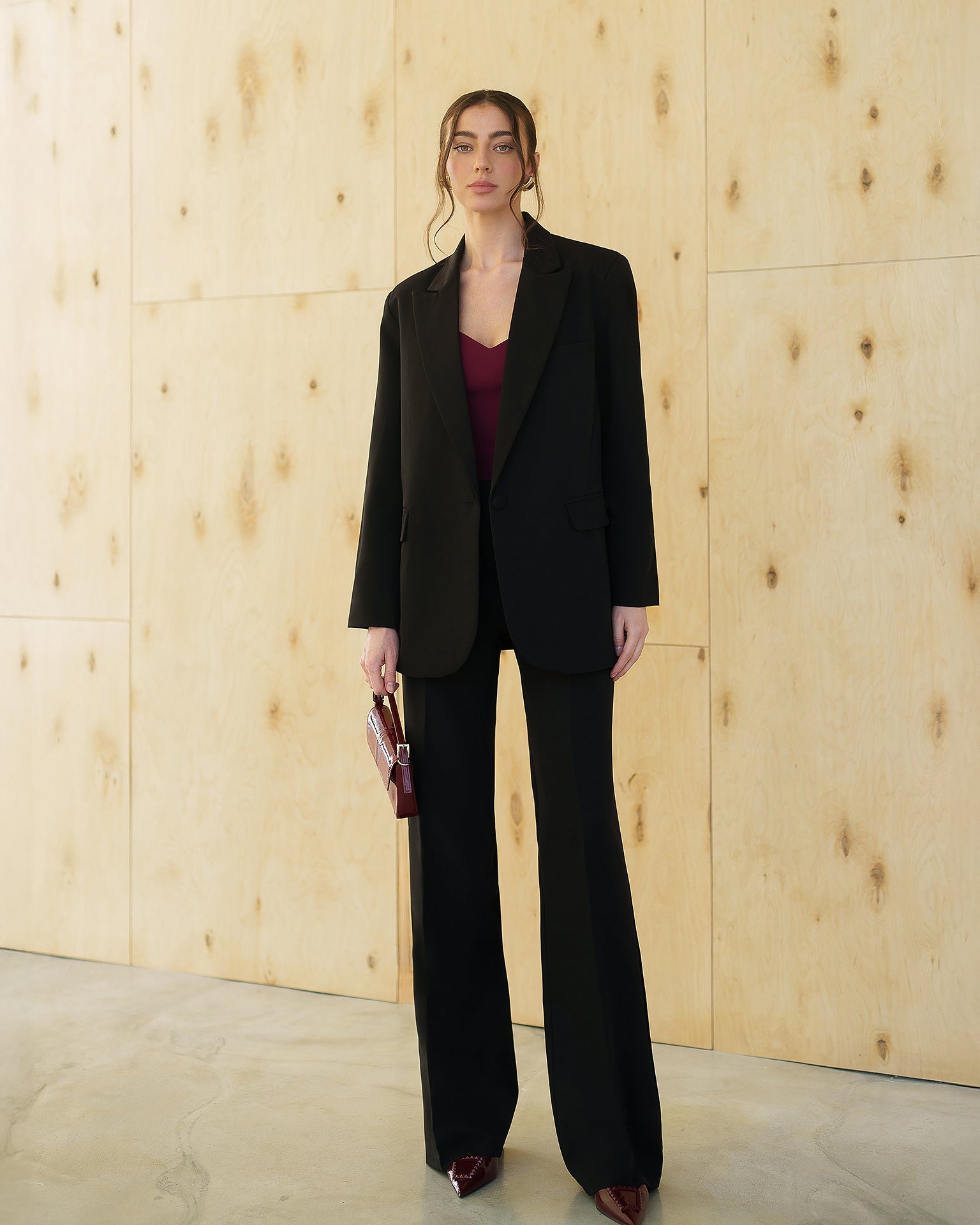 Adriana Black Single-Breasted Two-Piece Crepe Suit