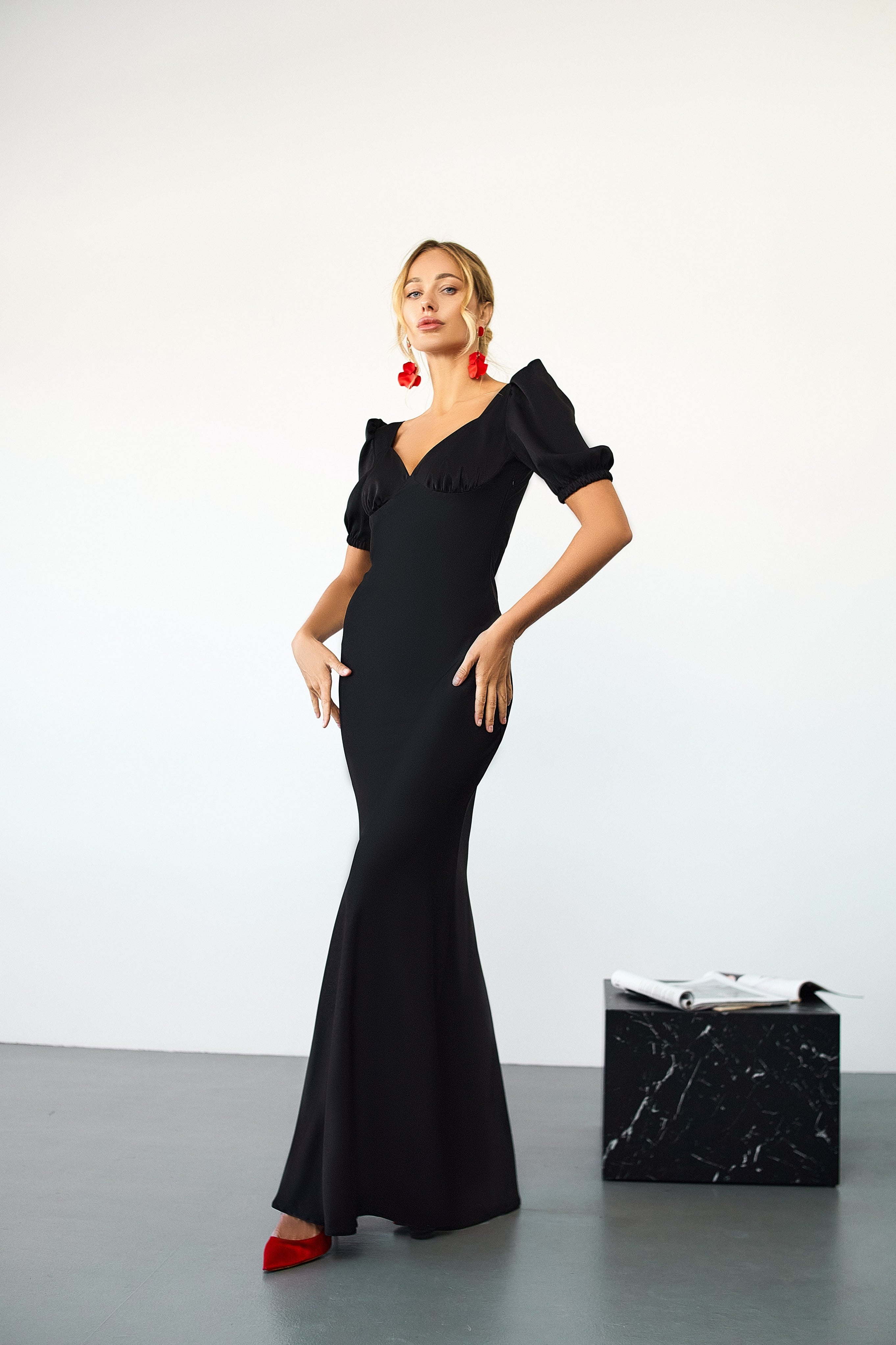 Ginevra Black Satin Puff Sleeve Maxi Dress