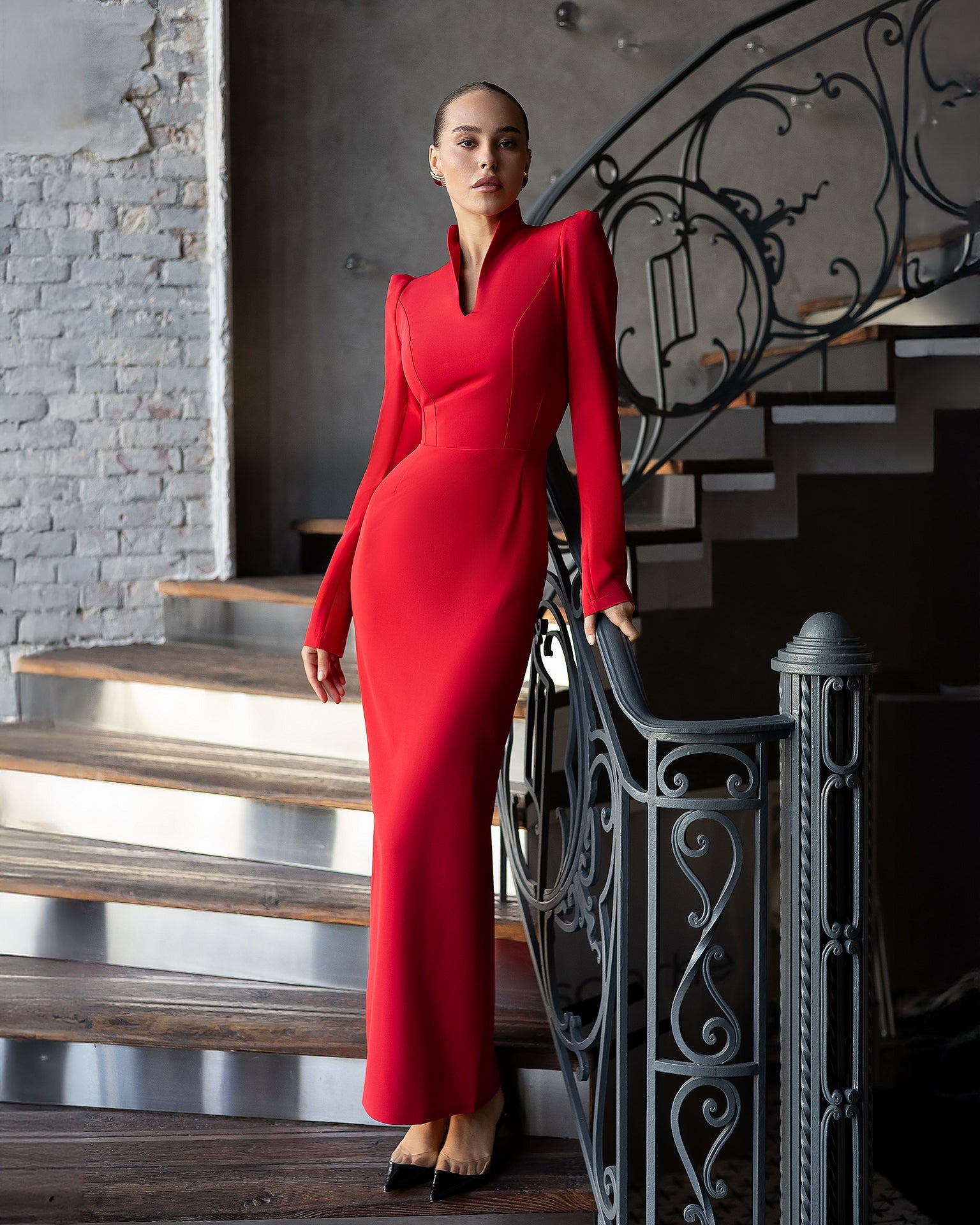Adriana Red V-Neck Long-Sleeve Bodycon Midi Dress