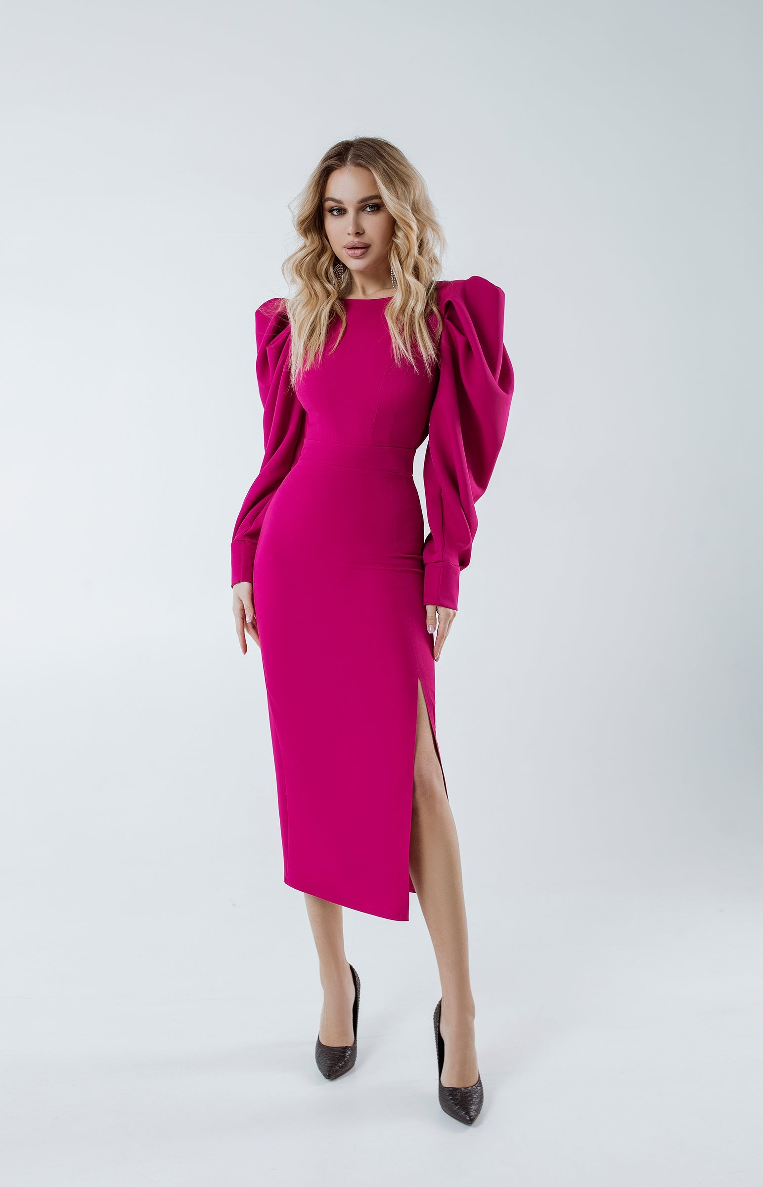 Aurora Crimson Backless Puff Sleeve Midi Dress